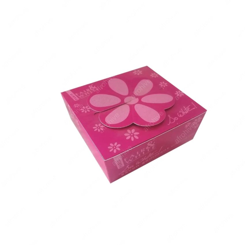 Paris Fair & White So White Exfoliating Soap
